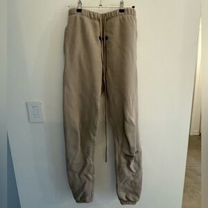 Fear of God Essentials Sweats in Seal